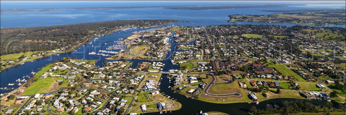 Peter Bellingham Photography Paynesville Canal - VIC (PBH3 00 33795)